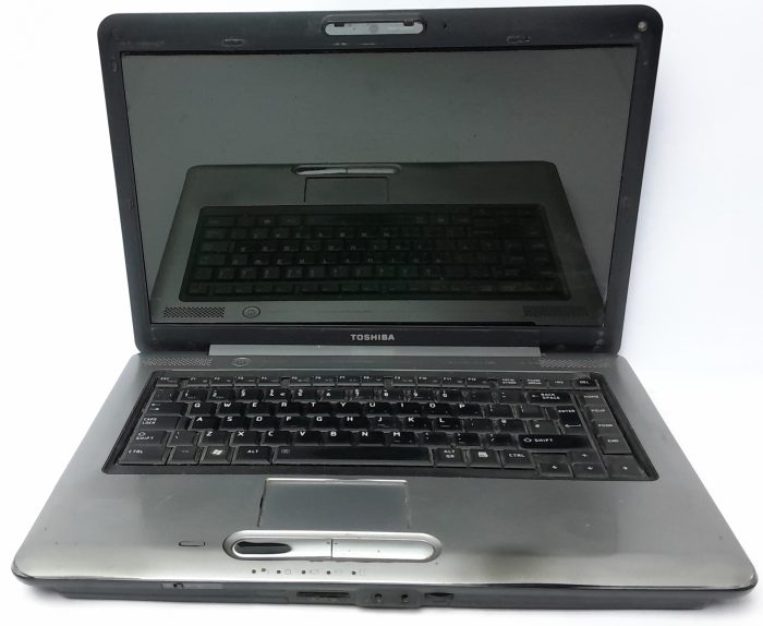 Toshiba_Satelite_Pro_A300-1ea_2