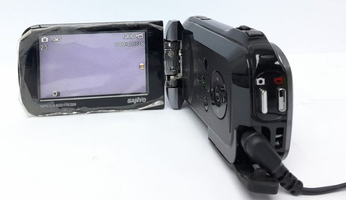 Sanyo 10 MP Camcorder Xacti - Image 9