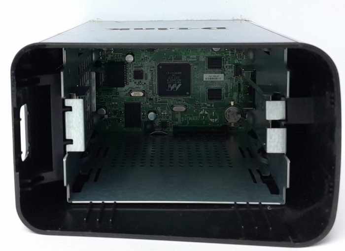 D-Link Network Storage Enclosure DNS-320 - Image 9