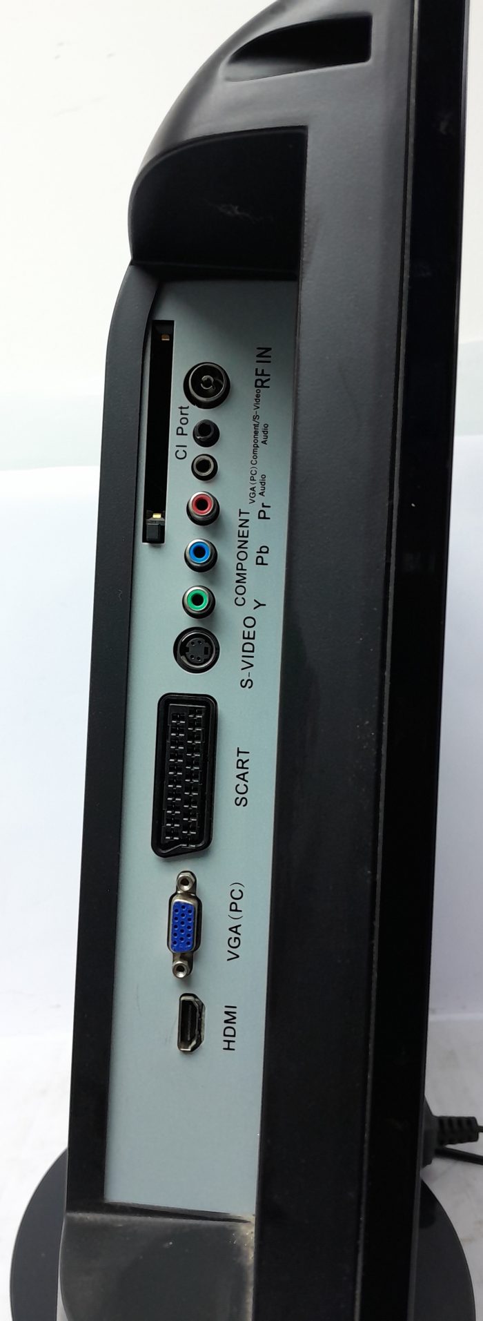 Technika 22" HDMI VGA SCART LCD TV X22/14B-GB-TCD-UK - Image 6