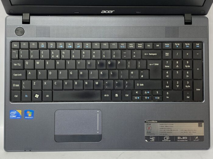 Acer_Travelmate_5744_6