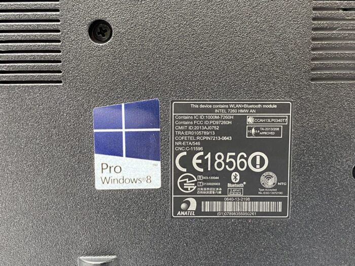 Acer_Travelmate_P256_6