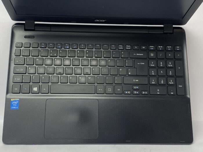 Acer_Travelmate_P256_9