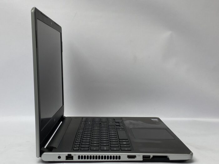 Dell_Inspiron_5559_4