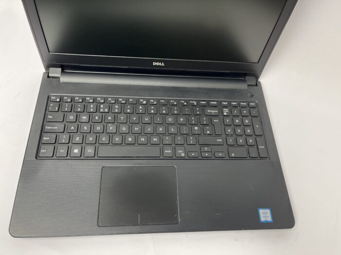 Dell_Vostro_3559_8