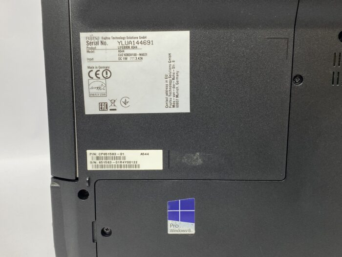 Fujitsu_Lifebook_A555_8