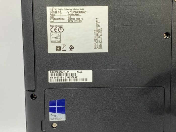 Fujitsu_Lifebook_A555_8