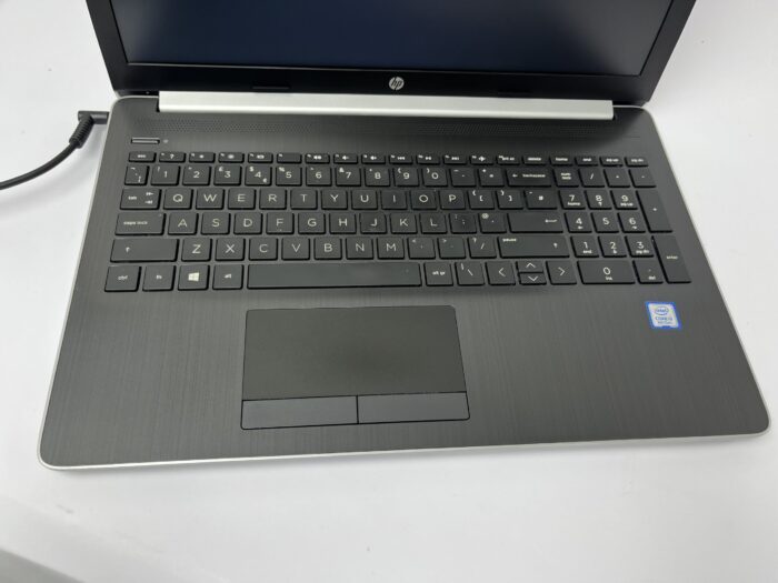 HP_15-da0600sa_10