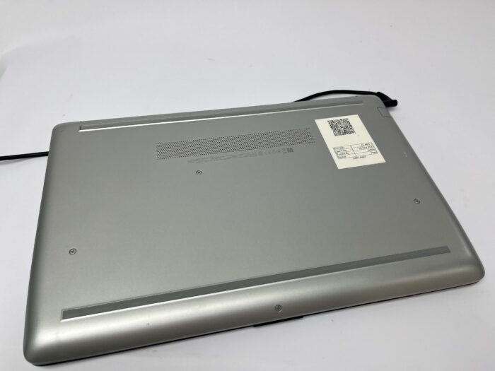 HP_15-da0600sa_4