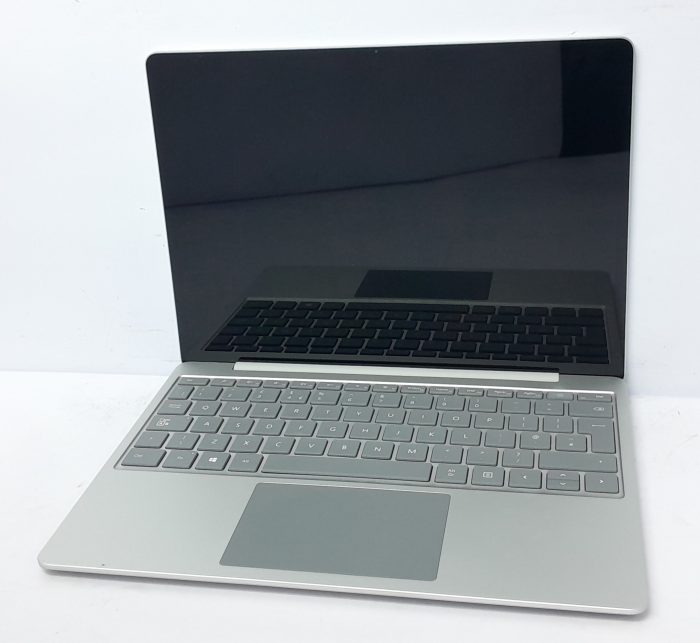 Microsoft_Surface_2