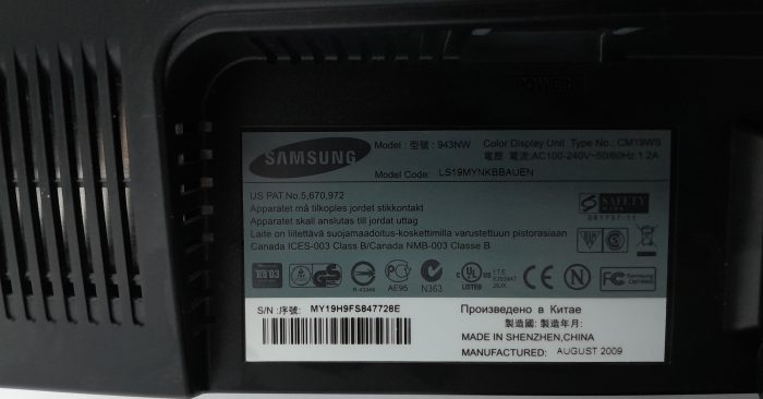 Samsung_Syncmaster_943nw_7