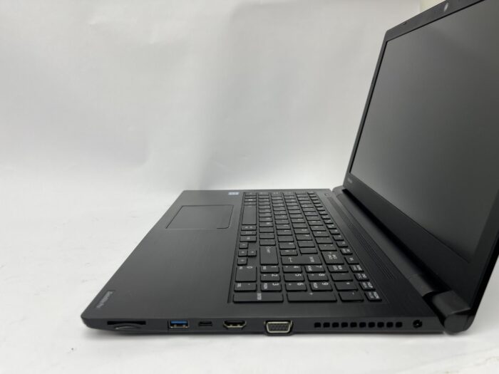 Toshiba_Satelite_Pro_R50_Ec_130_5