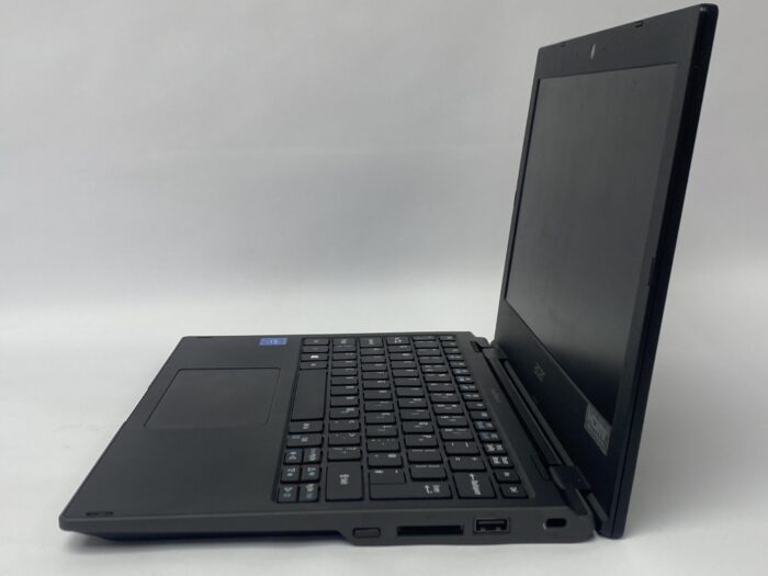 Acer_Travelmate_B118_N16q15_5
