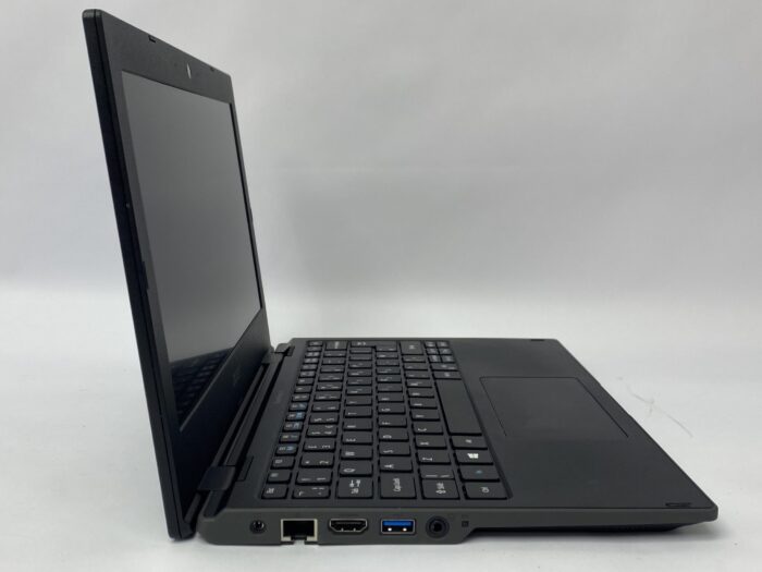 Acer_Travelmate_B118_N16q15_5