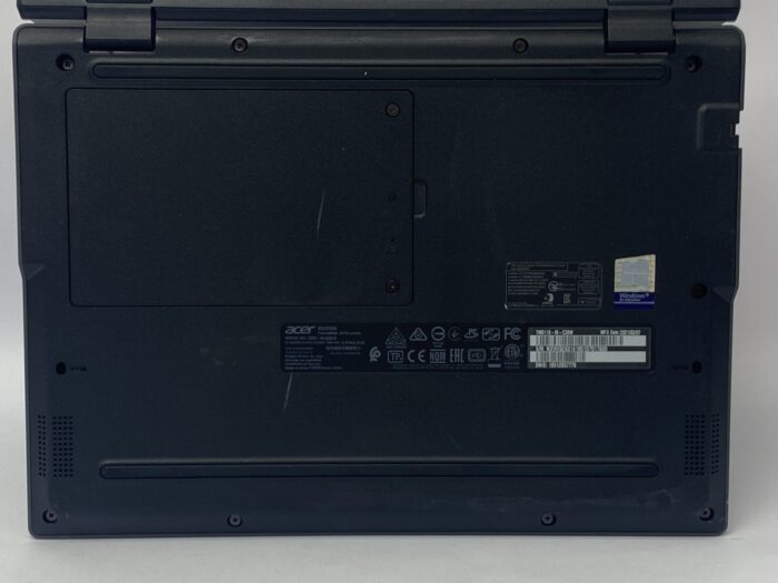 Acer_Travelmate_B118_N16q15_7