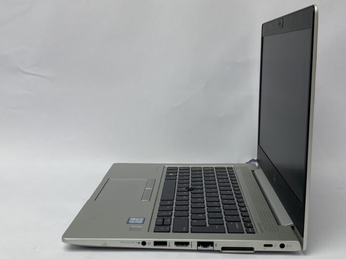 HP_Elitebook_830_G6_4