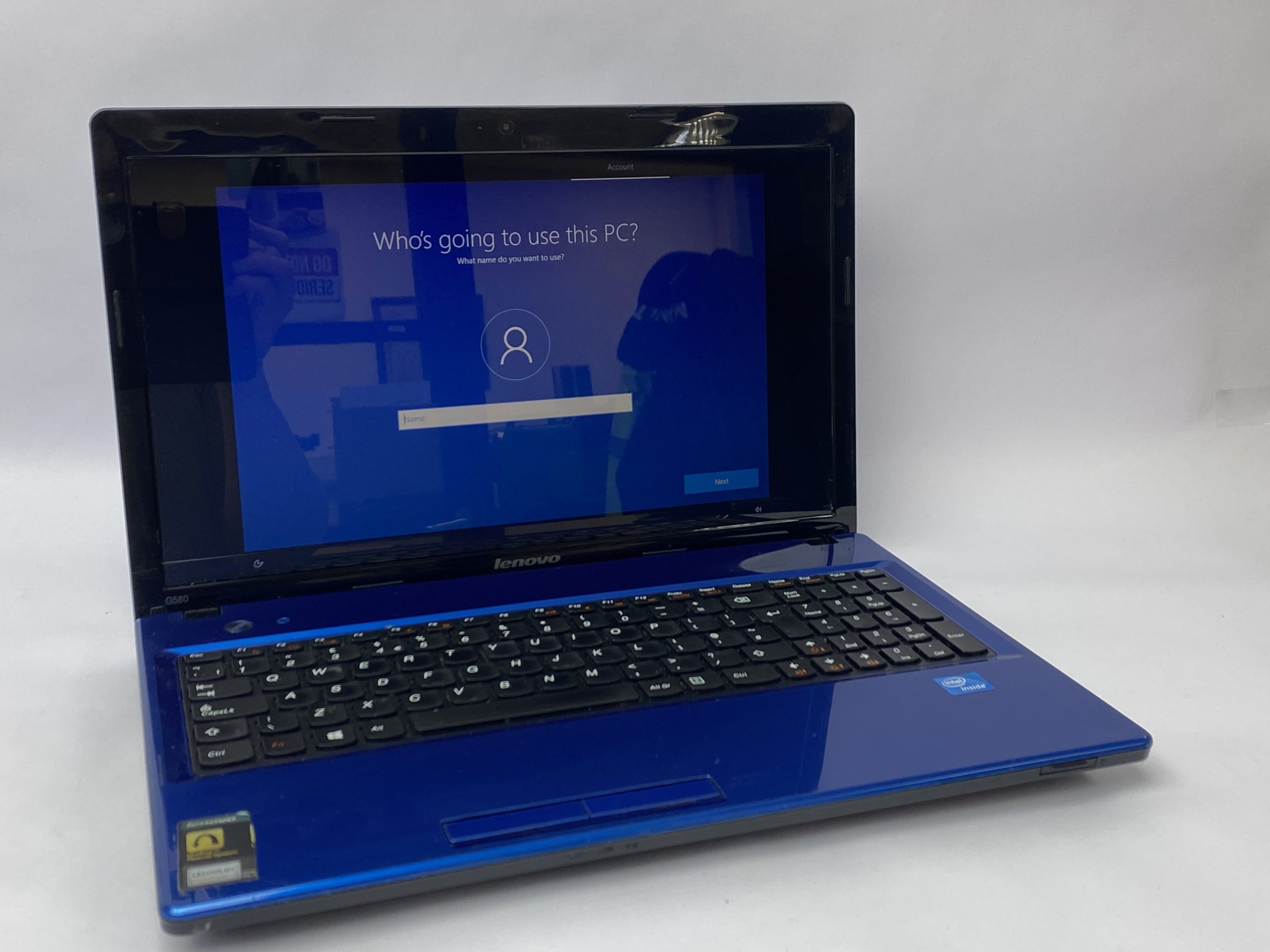 Lenovo_G580_1.jpeg Lenovo_G580_1