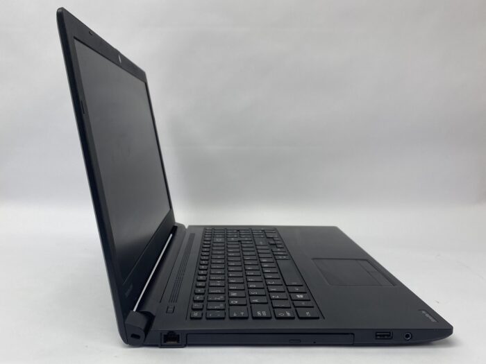 Toshiba_Satellite_Pro_R50-b-12p_4
