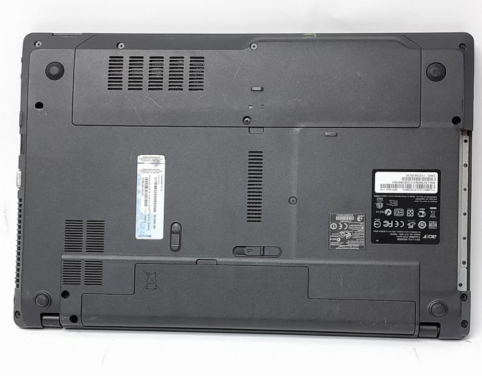 Acer_Travelmate_5335_Pew52_5