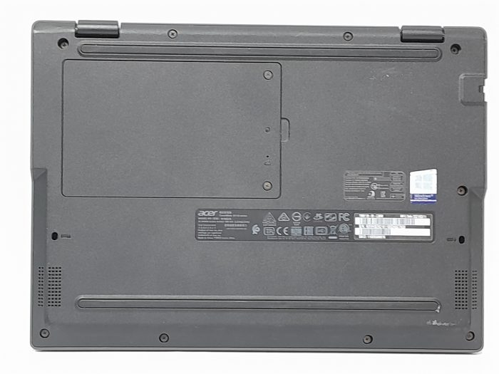 Acer_Travelmate_B118_N16q15_5