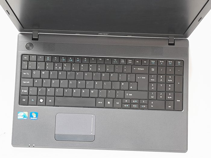 Acer_Travelmate__5744_2