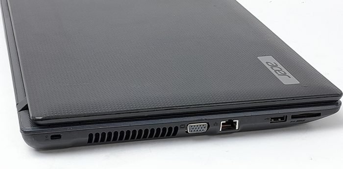Acer_Travelmate__5744_4