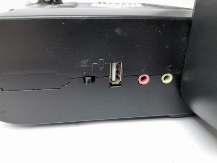 Avermedia F30