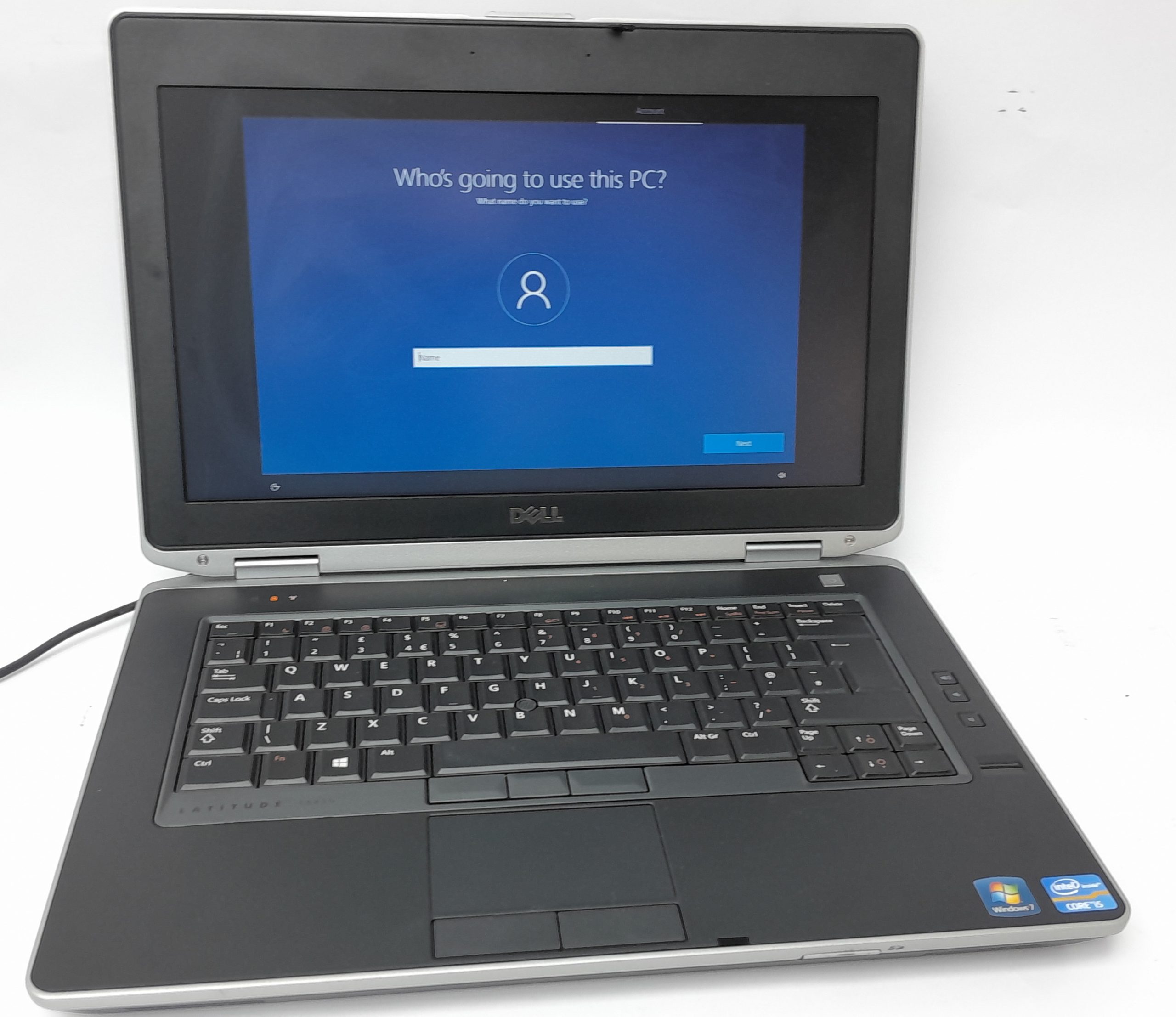 Dell_Latitude_E6430_1.jpg Dell_Latitude_E6430_1