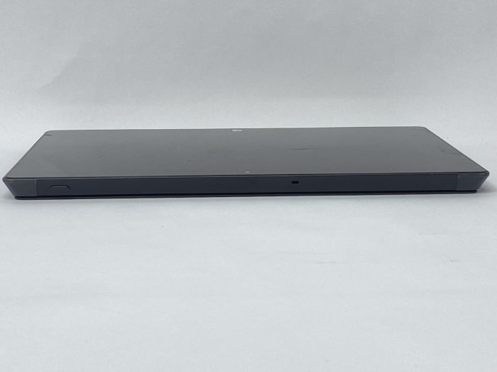 Microsoft_Surface_Pro_5