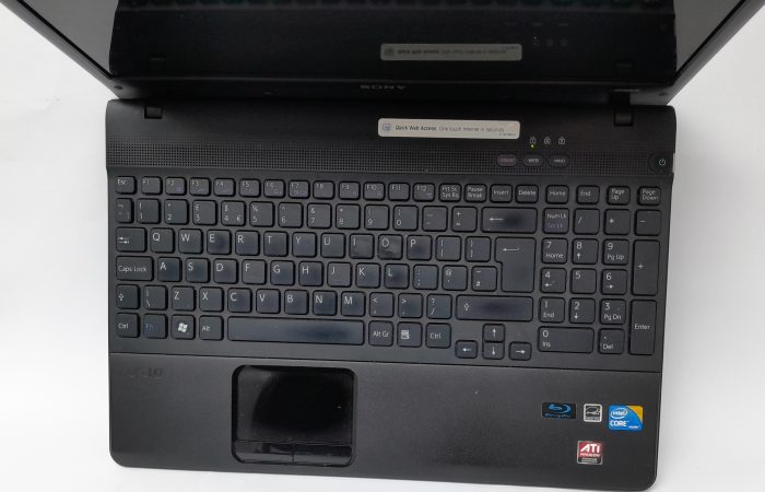 Sony_Pcg_71211m_2