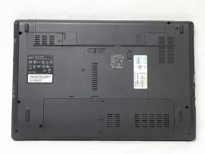 Acer_Aspire_5551_6