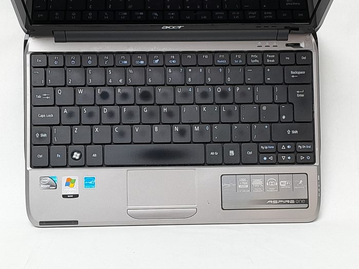 Acer_Aspire_One_A0751h-52yk_4
