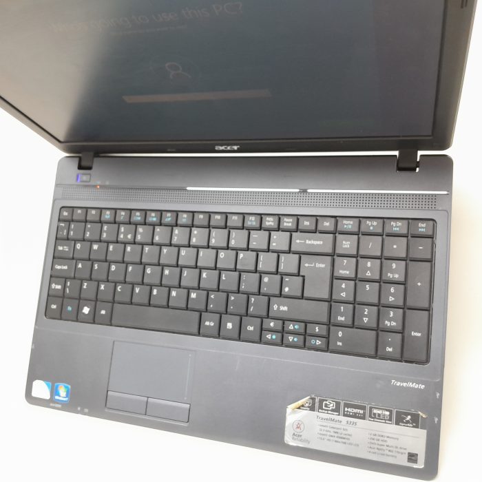 Acer_Travelmate_5335_2