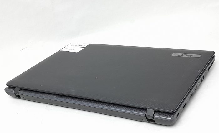 Acer_Travelmate_5744_6