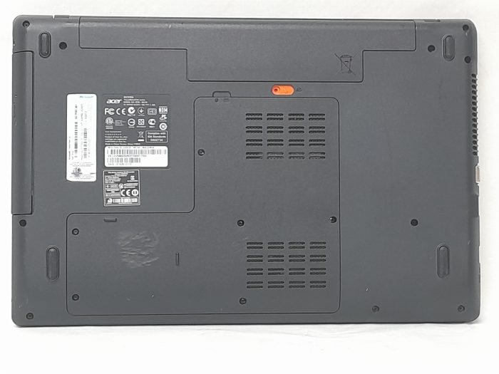 Acer_Travelmate_5744_6