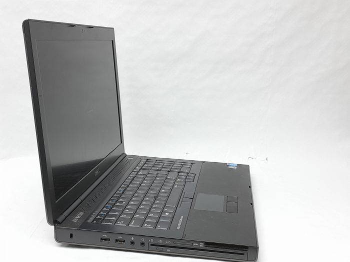 Dell_Precision_M6800_3