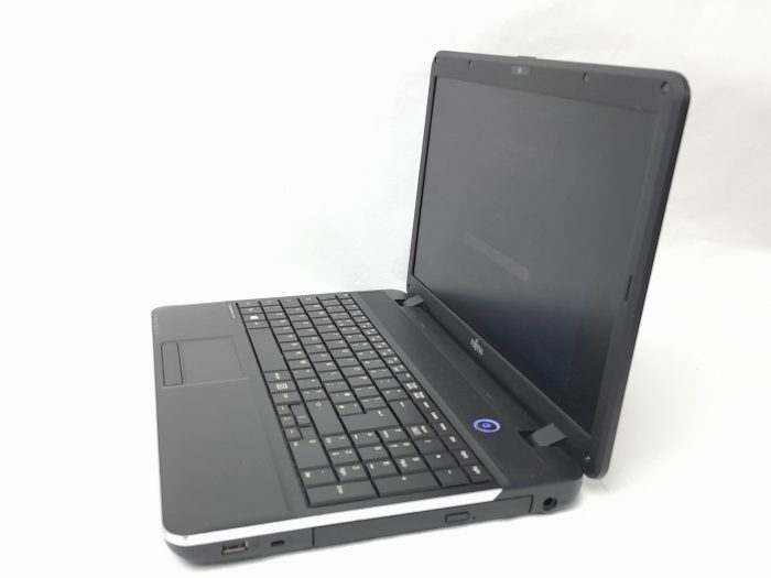 Fujitsu_A512_2