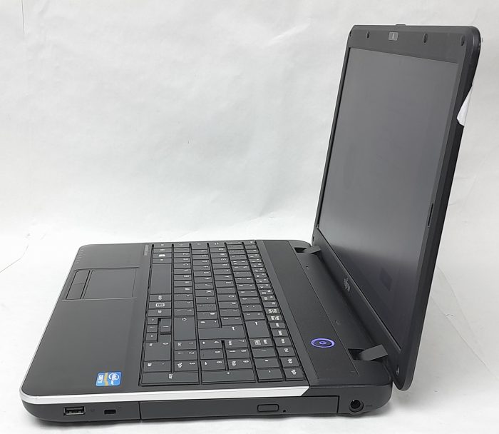 Fujitsu_A512_3