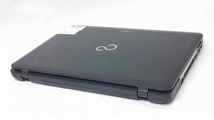 Fujitsu_A512_7