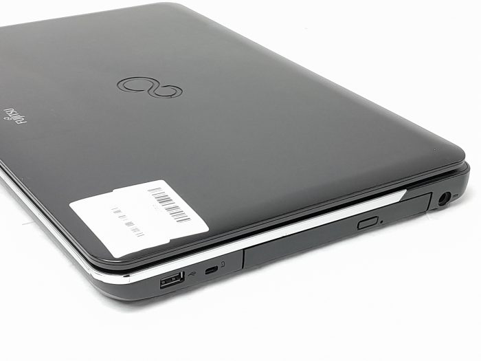Fujitsu_A512_7