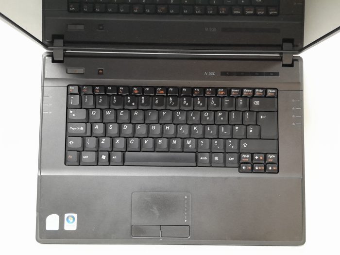 Lenovo_N500_2