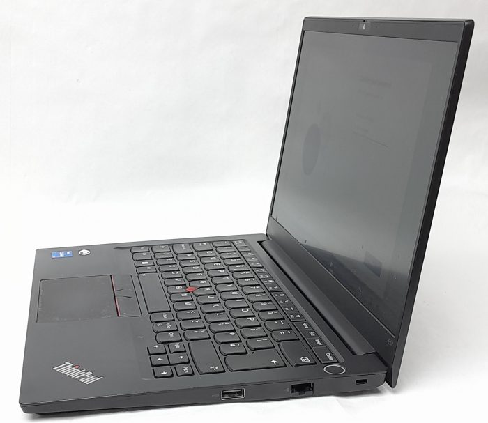 Lenovo_Thinkpad_E14_Gen_4_3
