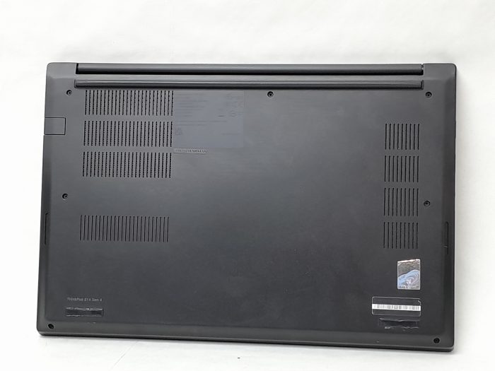 Lenovo_Thinkpad_E14_Gen_4_5