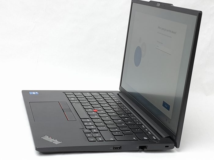 Lenovo_Thinkpad_E14_Gen_5_4