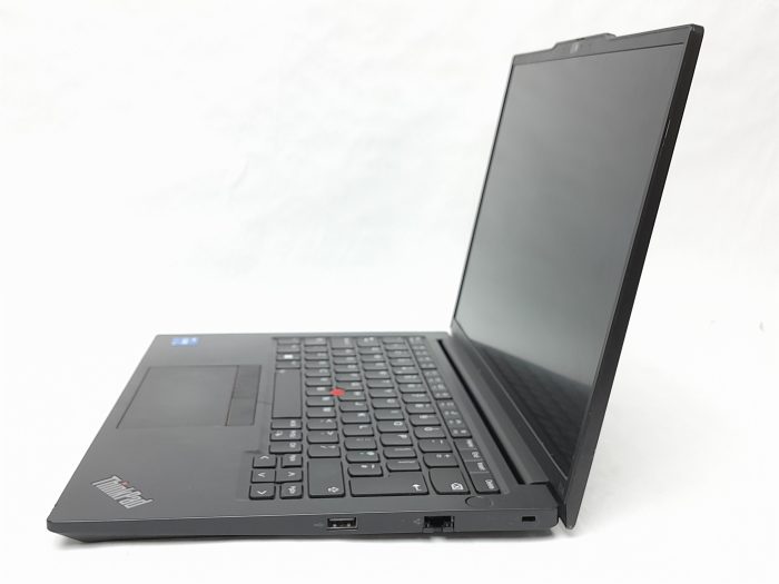 Lenovo_Thinkpad_E14_Gen_5_4