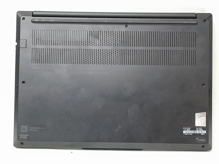 Lenovo_Thinkpad_E14_Gen_5_6