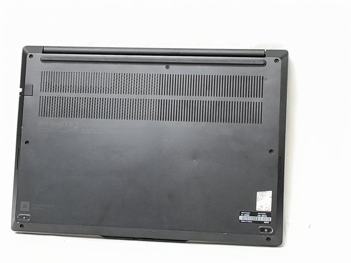 Lenovo_Thinkpad_E14_Gen_5_6