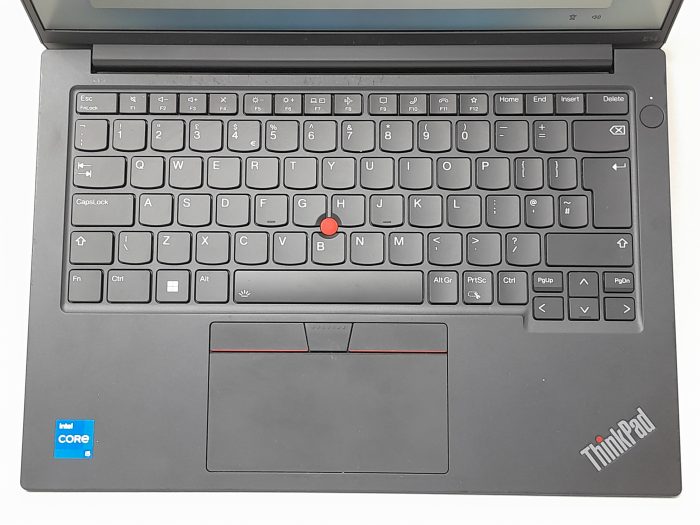 Lenovo_Thinkpad_E14_Gen_5_6
