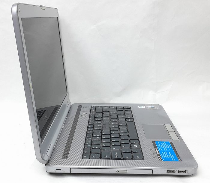 Sony_Vaio_Vgn-nr21j_3