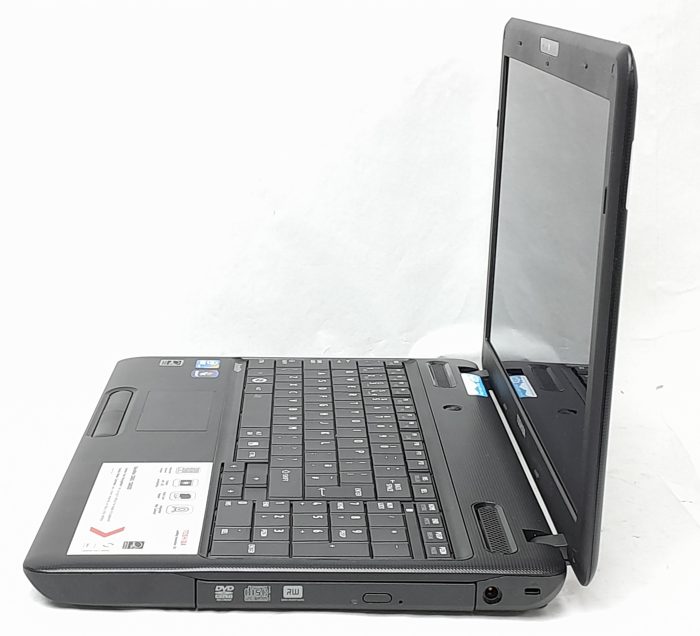 Toshiba_Satelite_Pro_C660-23m_3